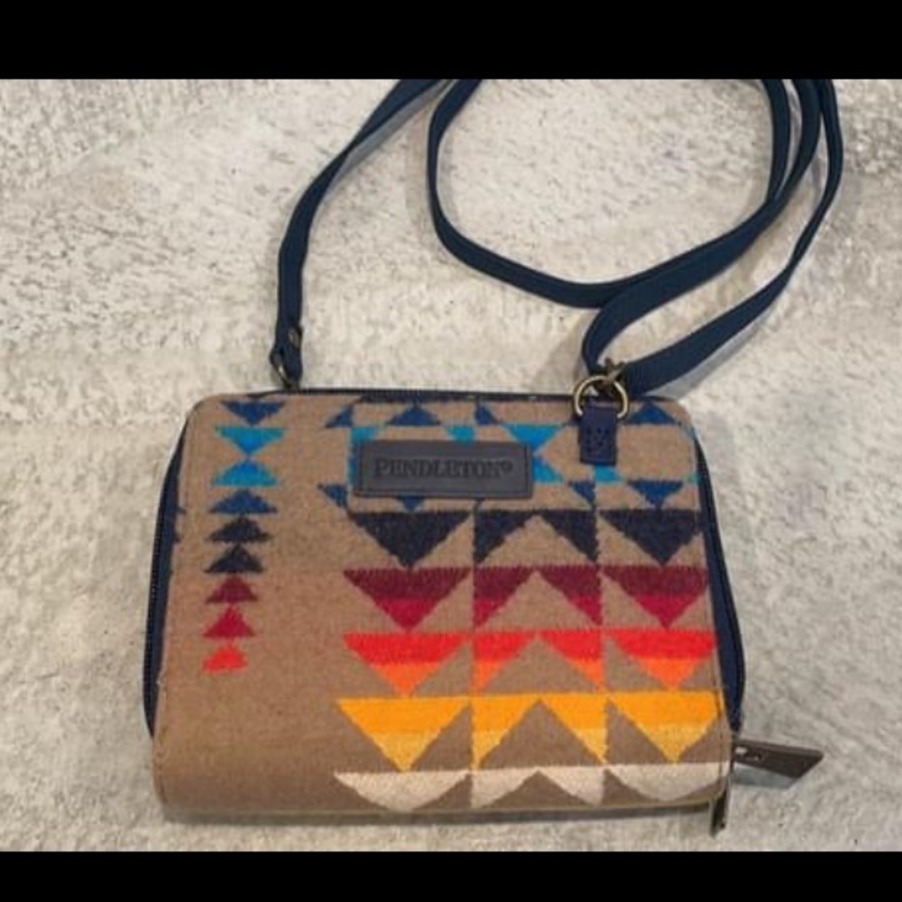 Pendleton small cross body purse